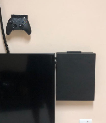 Xbox One X Wall-Mount