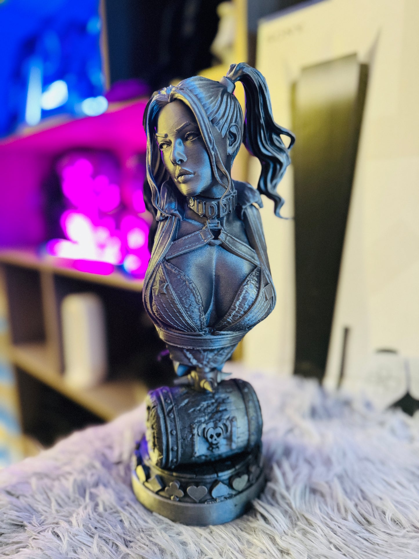 Harley Queen Bust