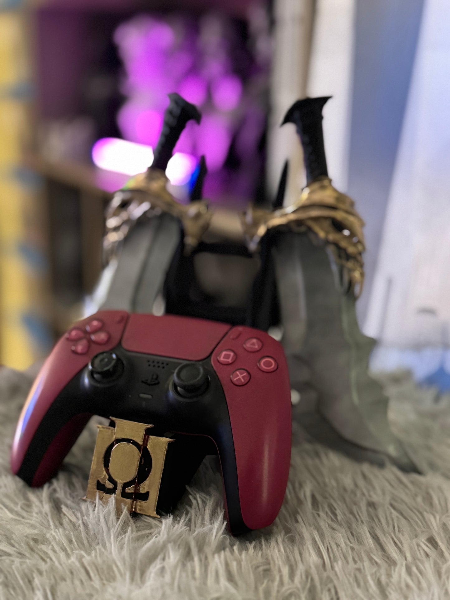 God of War "Blades of Chaos" Controller Stand