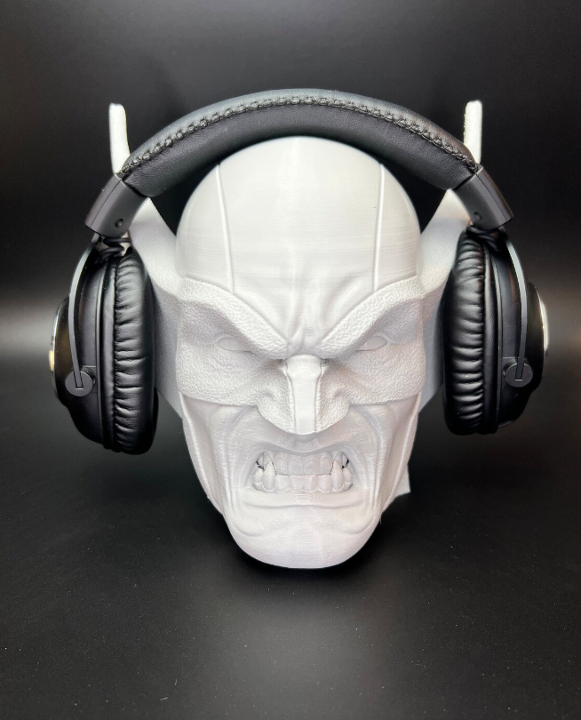 Wolverine Sculpture Headphone Stand