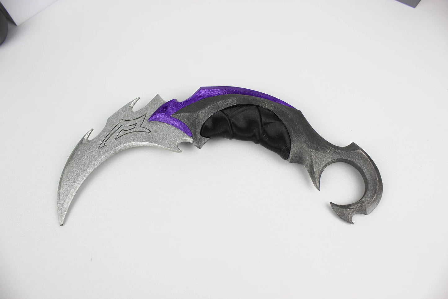 Valorant Reaver Karambit