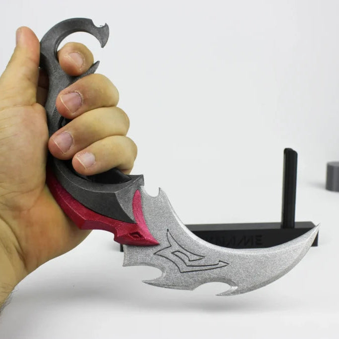 Valorant Reaver Karambit. Material: Plastic